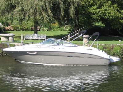 SOLD - 2006 Model Sea Ray 225 Weekender, 1 x Mercruiser 5.0l MPI (260hp) Inboard Petrol.