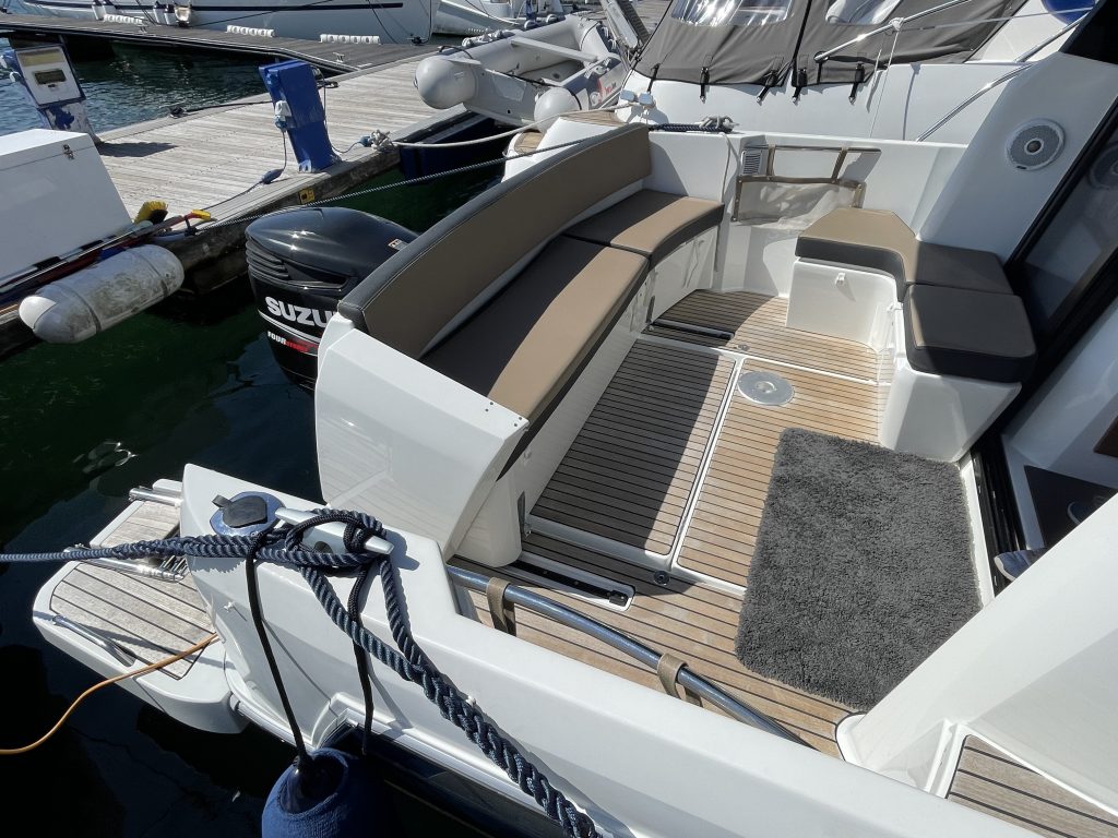 SOLD. 2016 Jeanneau Merry Fisher 855 “Legende”. 1 x Suzuki 300hp 4 Stroke Petrol Outboard. Tax Paid