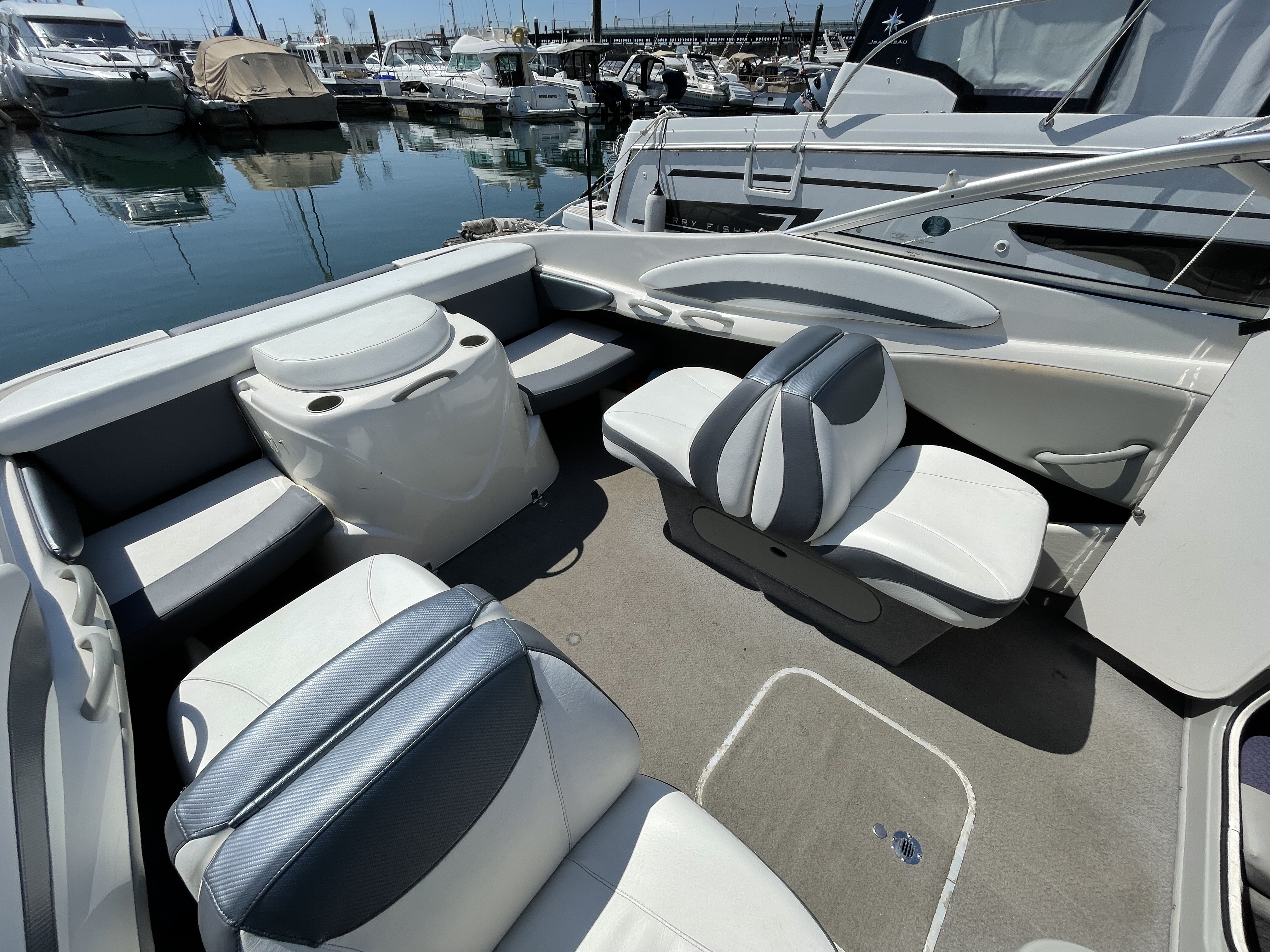 Sold. 2005 Model Bayliner 212 Cuddy, 1 x MerCruiser 5.0L V8 (220hp) Inboard Petrol, £17,450
