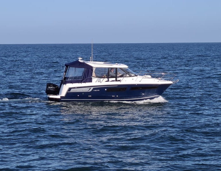 SOLD. 2016 Jeanneau Merry Fisher 855 “Legende”. 1 x Suzuki 300hp 4 Stroke Petrol Outboard. Tax Paid