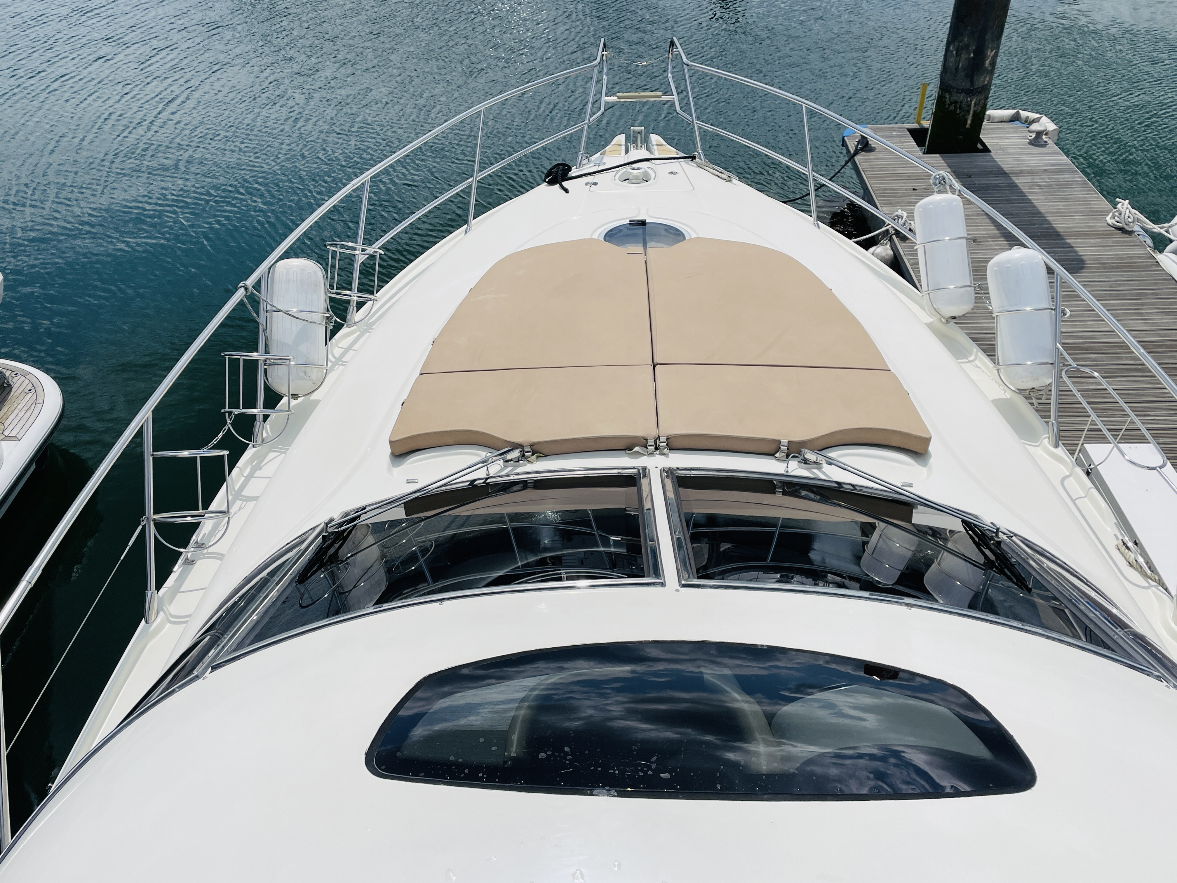 SOLD. 2007/2008 Cranchi Atlantique 50, 2 x Volvo Penta D9 (575hp) Inboard Diesel Engines.