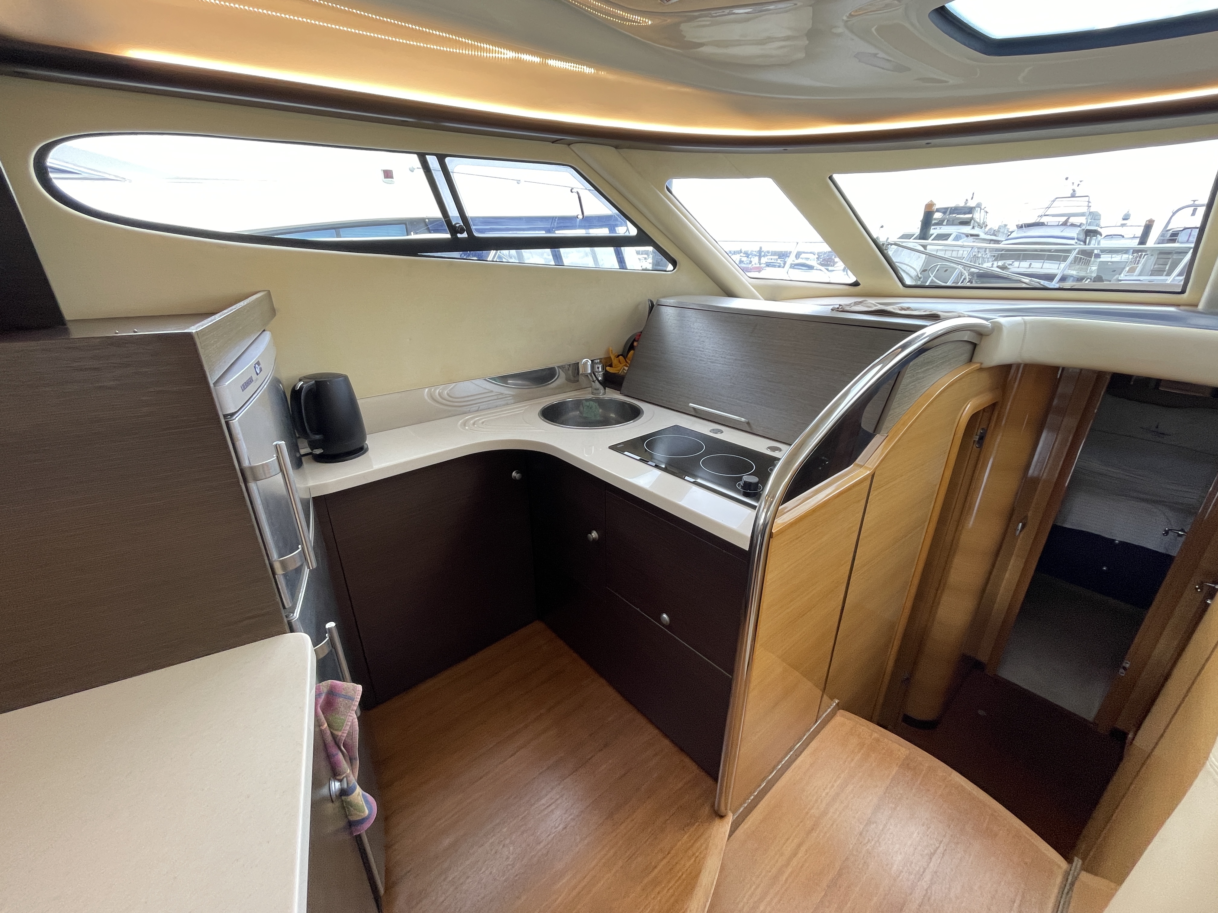 SOLD. 2007/2008 Cranchi Atlantique 50, 2 x Volvo Penta D9 (575hp) Inboard Diesel Engines.